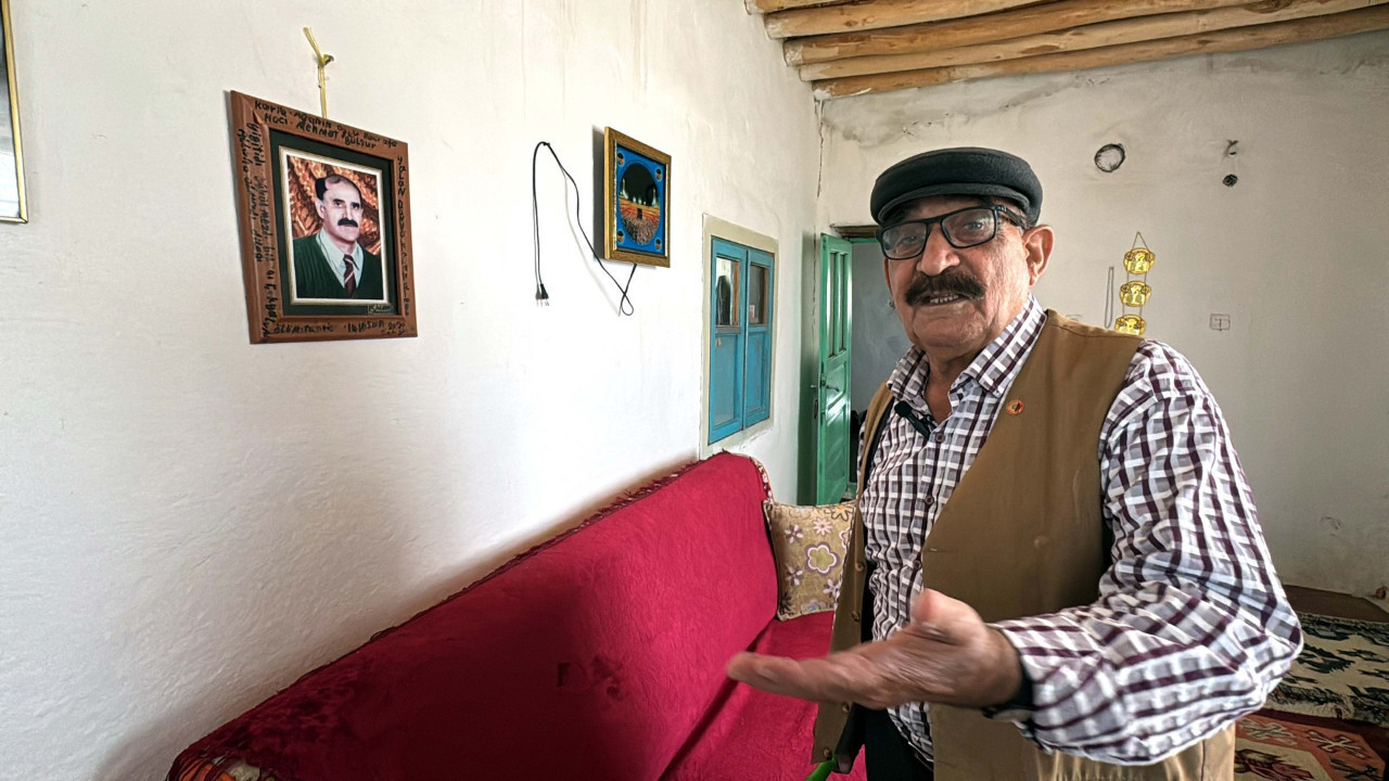 51 yıl önce bir altın bozdurarak aldı, mağarada gizlice kullandı