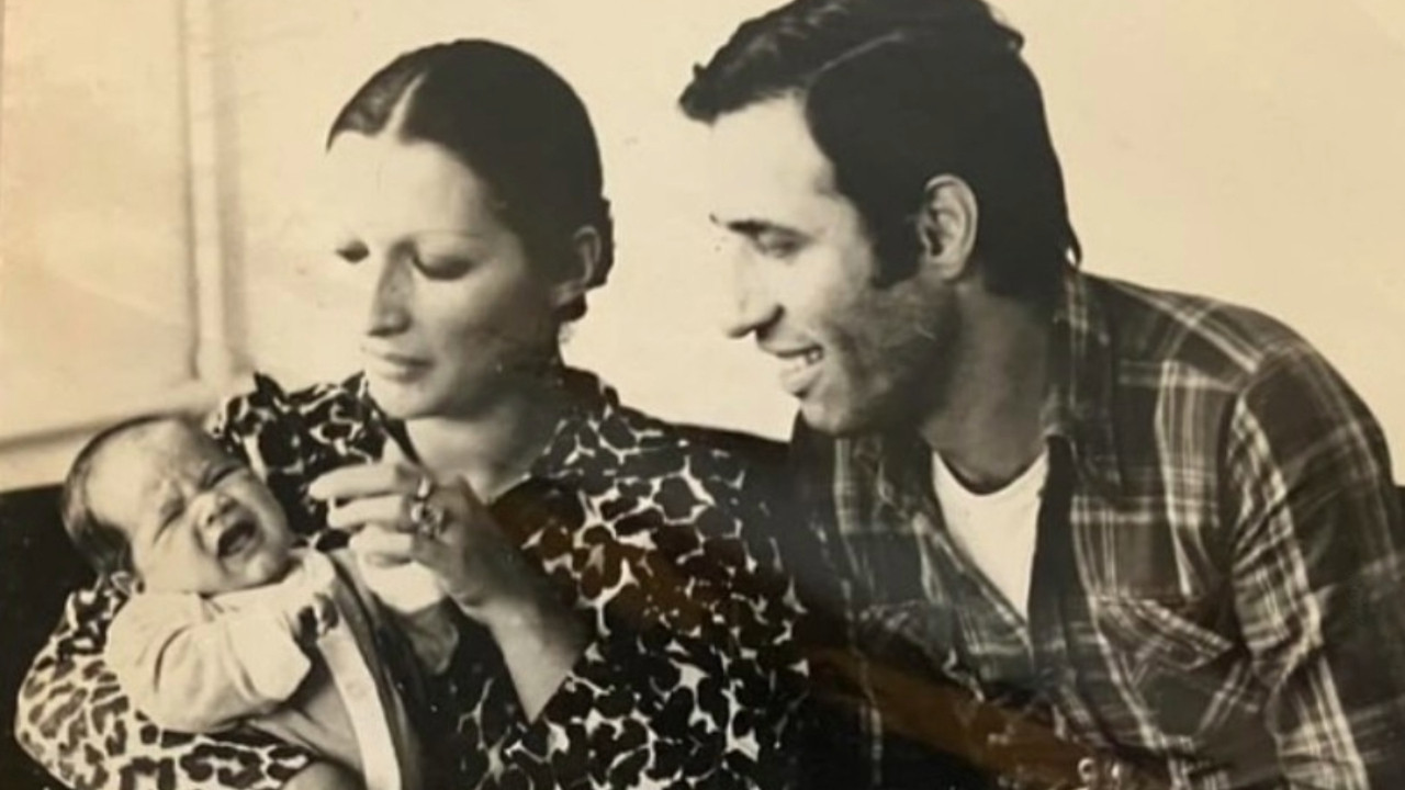 Kemal Sunal’ın eşi Gül Sunal, 50. evlilik yıldönümünü kutladı