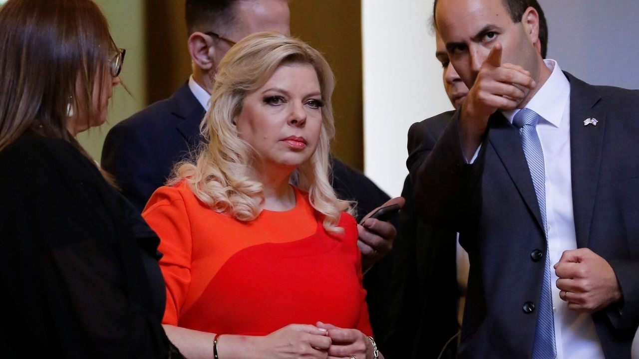 Netanyahu'nun eşinin mikrofon kazası, rehine ailelerini ayaklandırdı