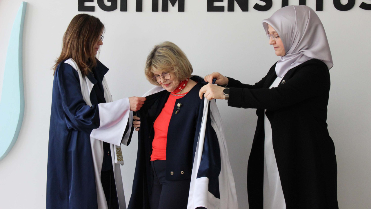 40 yıl sonra üniversiteye döndü: 72 yaşında doktora başarısı