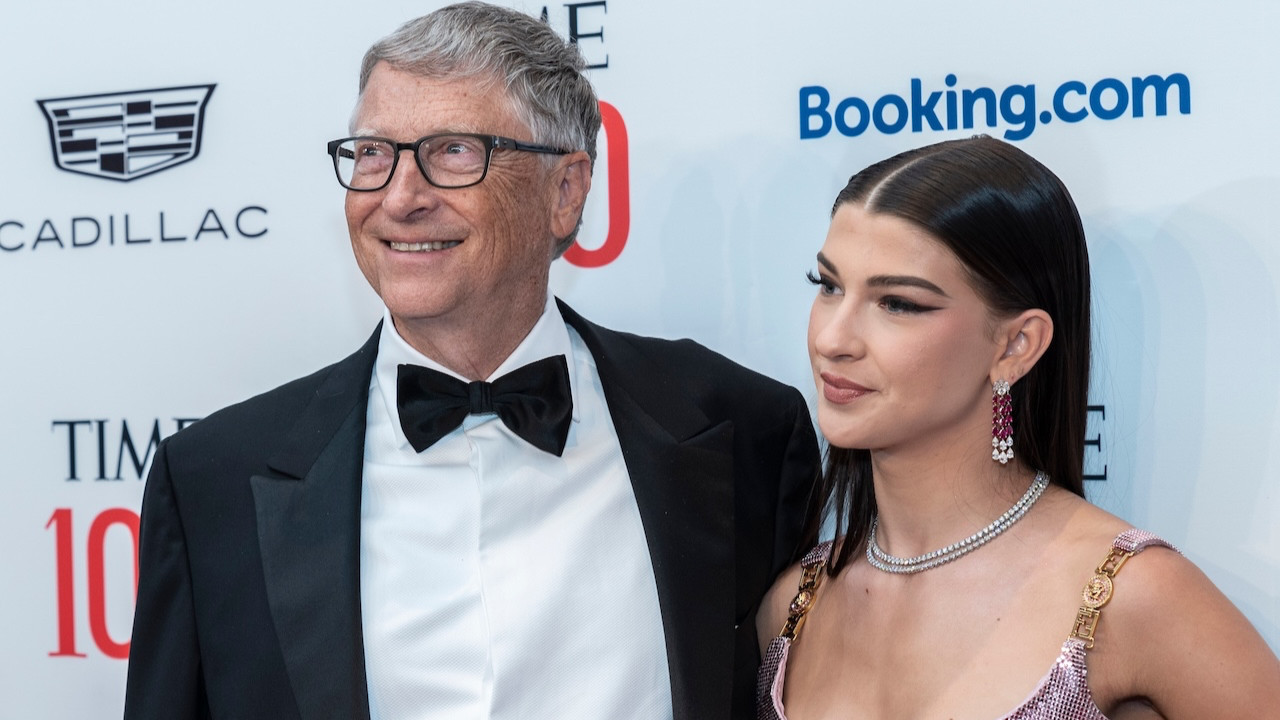Bill Gates'in kızı babasının rahatsızlığını ağzından kaçırdı