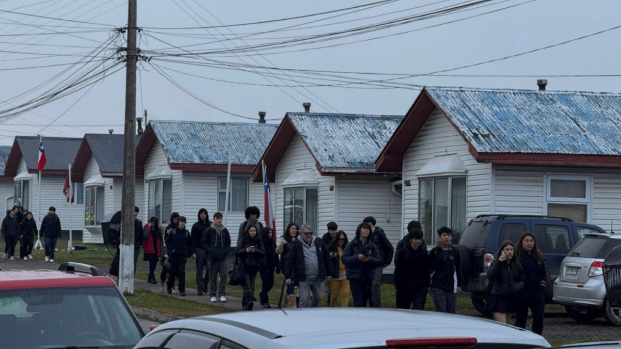 7,4 büyüklüğündeki depremde yaralanan dahi olmadı