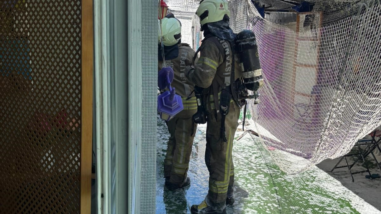 Çakmakla oynayan çocuk yangın çıkardı