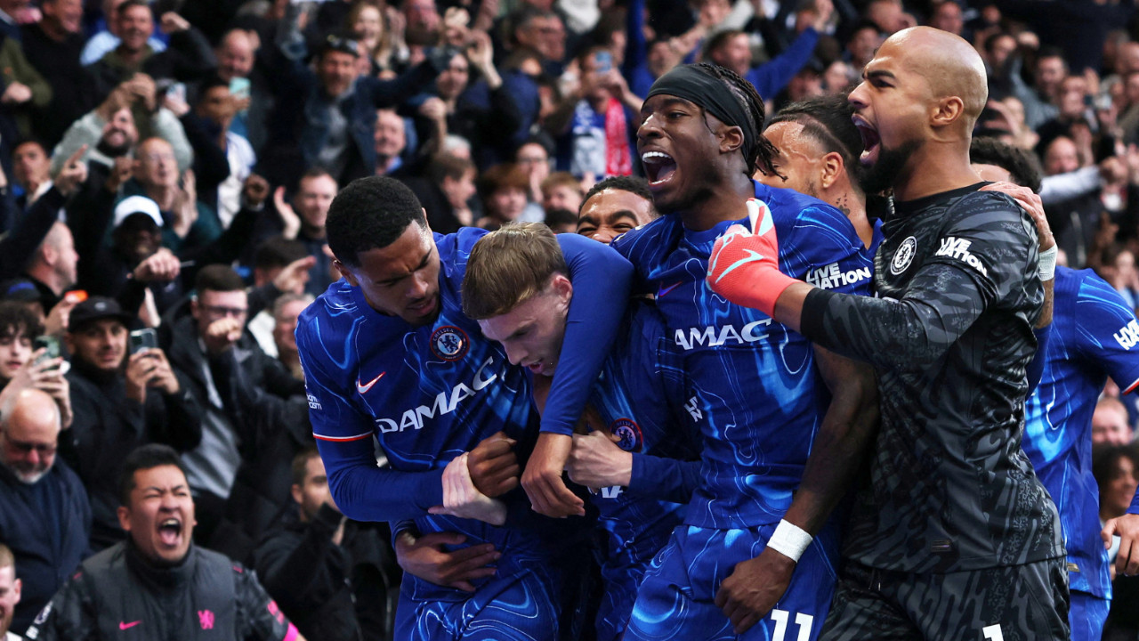 Liverpool'a Chelsea darbesi: Şampiyonu 3 golle üzdü