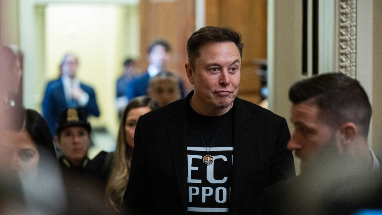 Elon Musk'tan korkutan "Dünya'nın sonu" açıklaması