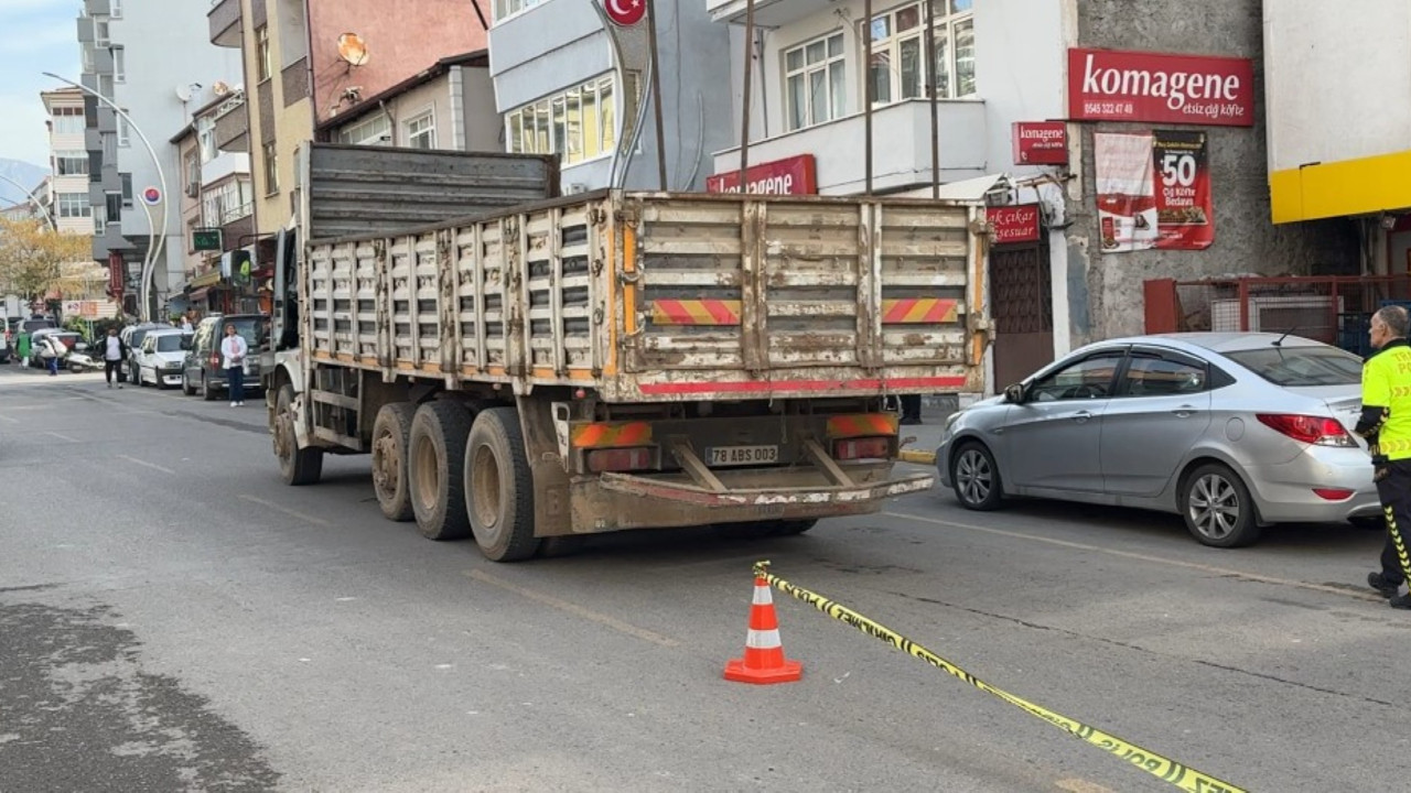 Korkunç kaza: Genç kız feci şekilde can verdi