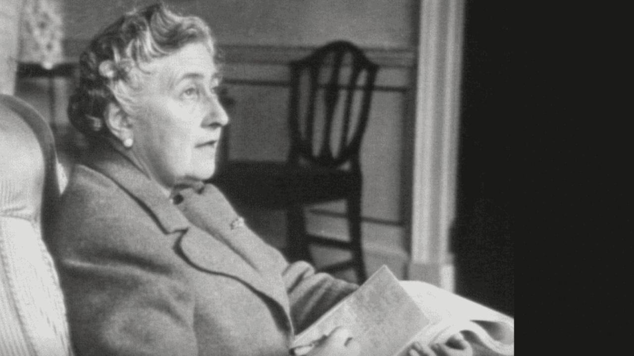49 yıl önce ölen Agatha Christie, şimdi yazma dersi verecek