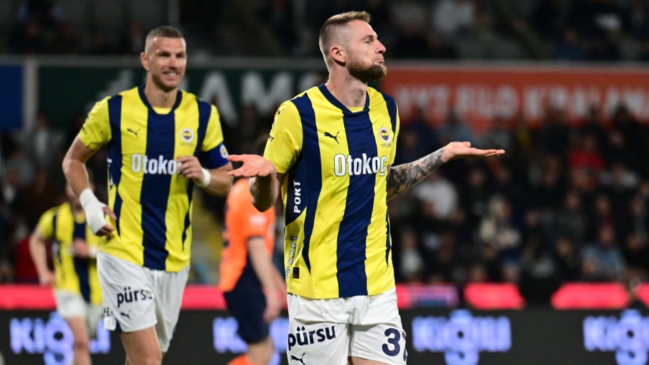 'Fenerbahçe'de kalacak mısın?' sorusuna Skriniar'dan cevap