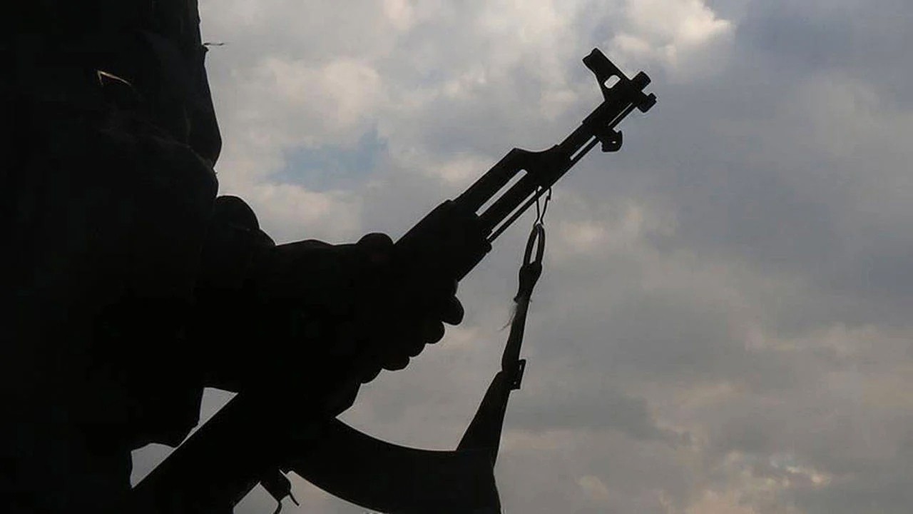 Silah bırakması beklenen PKK kongreyi topladı: Kararlar yakında açıklanacak