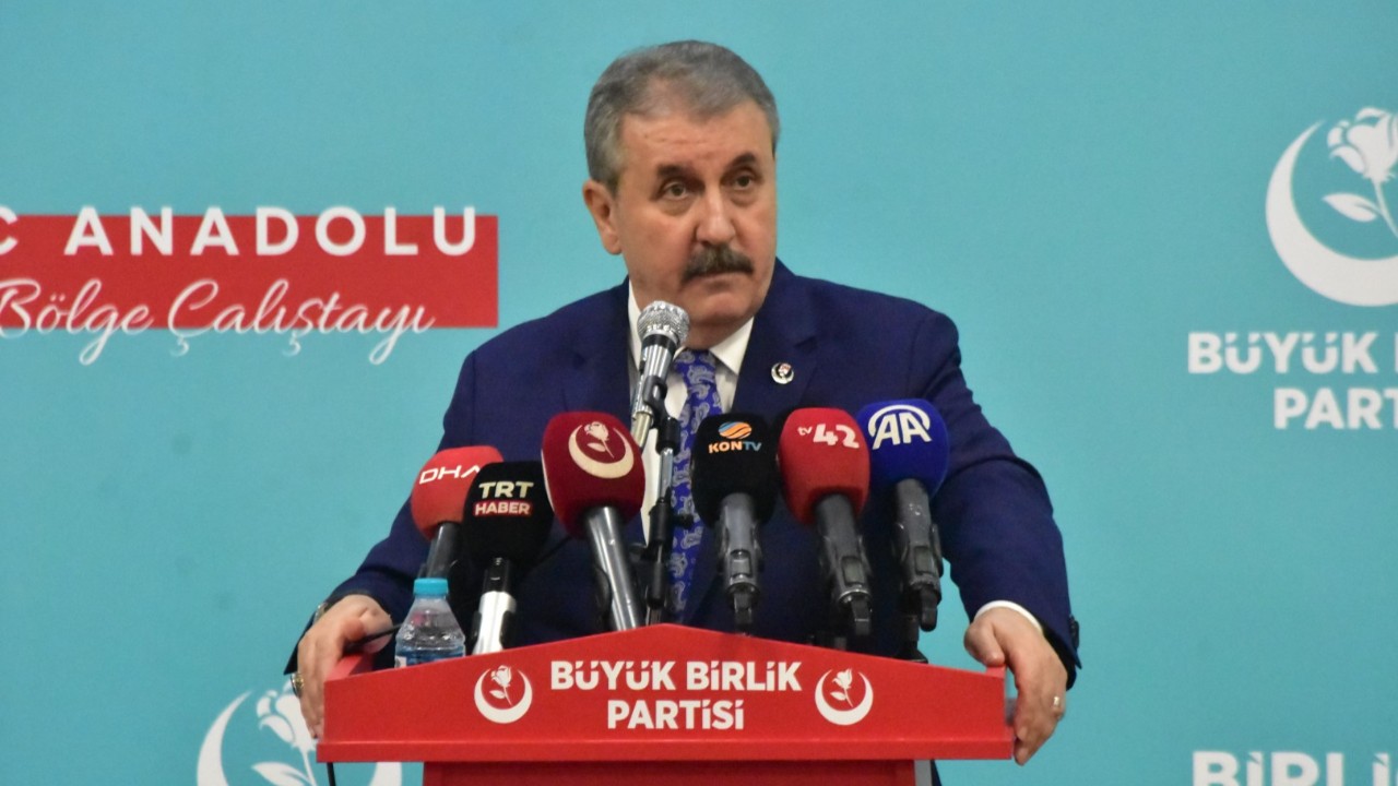 Destici: Silah bırakma işi sadece PKK'yla sınırlı kalmamalı