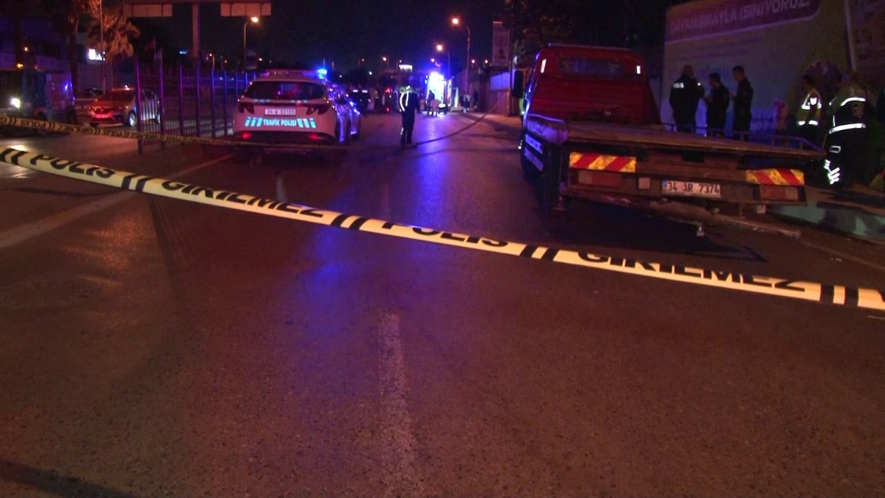 Kartal'da araç yan yattı: 1 ölü