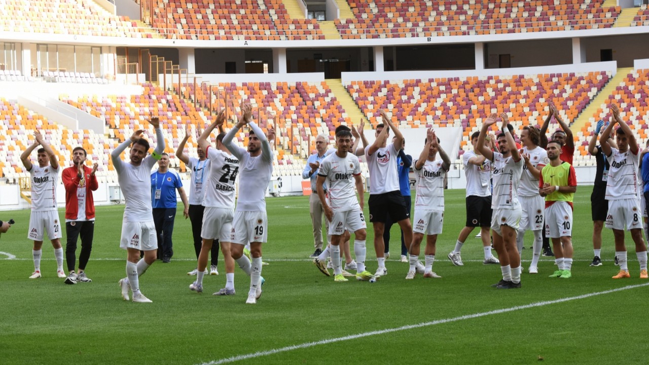 4 yıl sonra Süper Lig'e döndüler: Play-off eşleşmeleri ve küme düşen son takım!