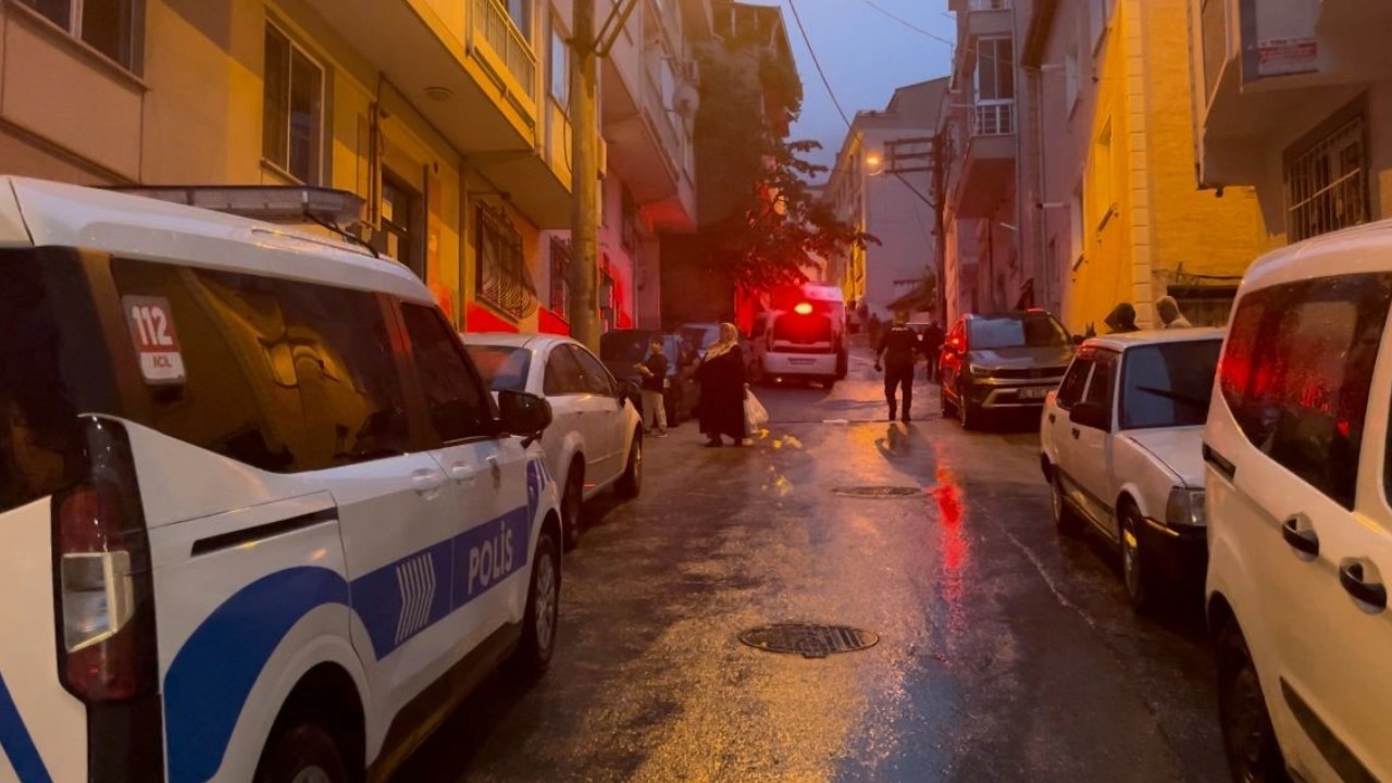 Üç ay önce taşındığı evde çıkan yangında can verdi