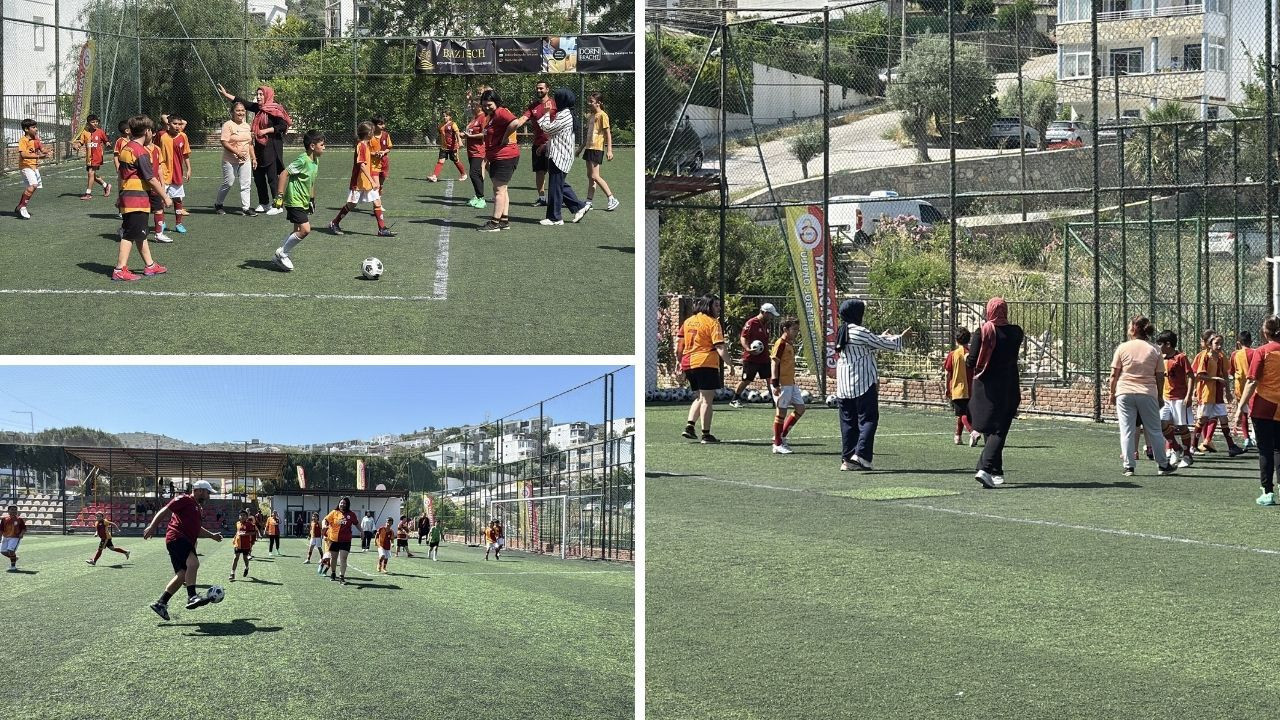 Anneler çocuklarıyla futbol maçı yaptı