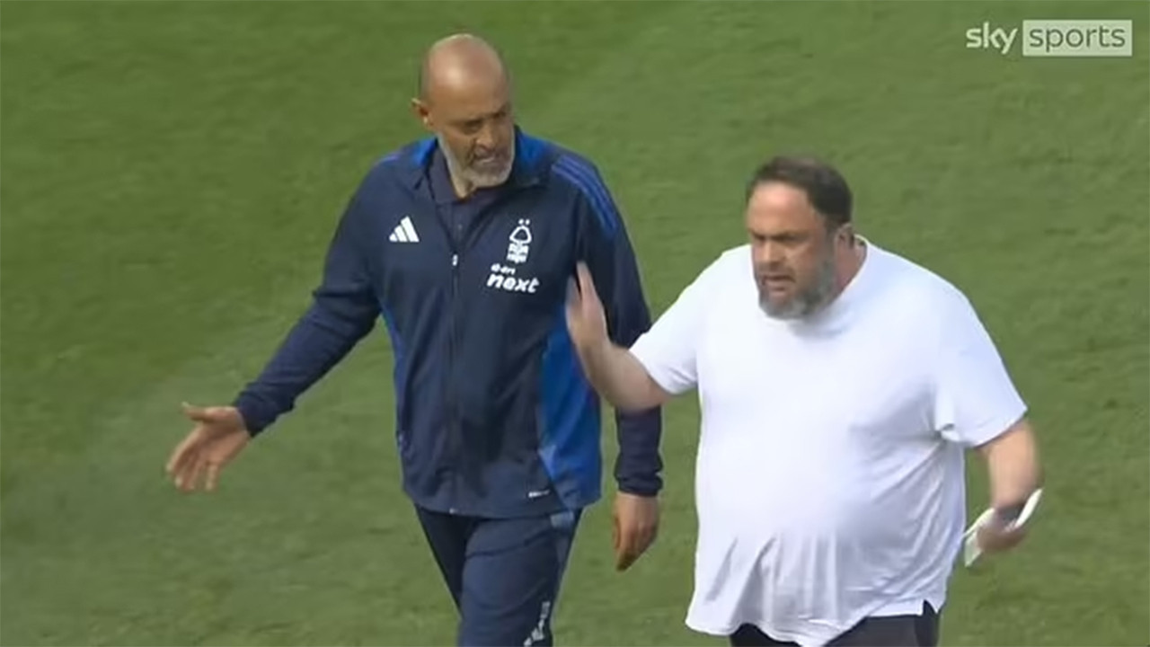 Premier Lig'de Yunan başkan skandalı: Bu kadarı Süper Lig'de bile olmadı!