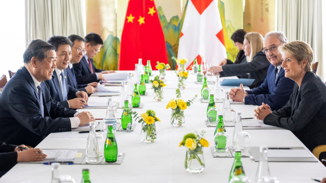 ABD ve Çin'den piyasaları rahatlatacak açıklamalar