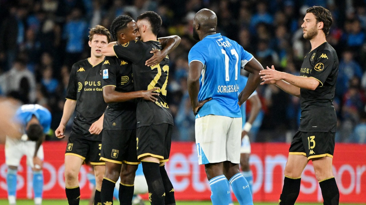 Serie A'da zirve yine karıştı: Napoli takıldı, Inter farkı azalttı