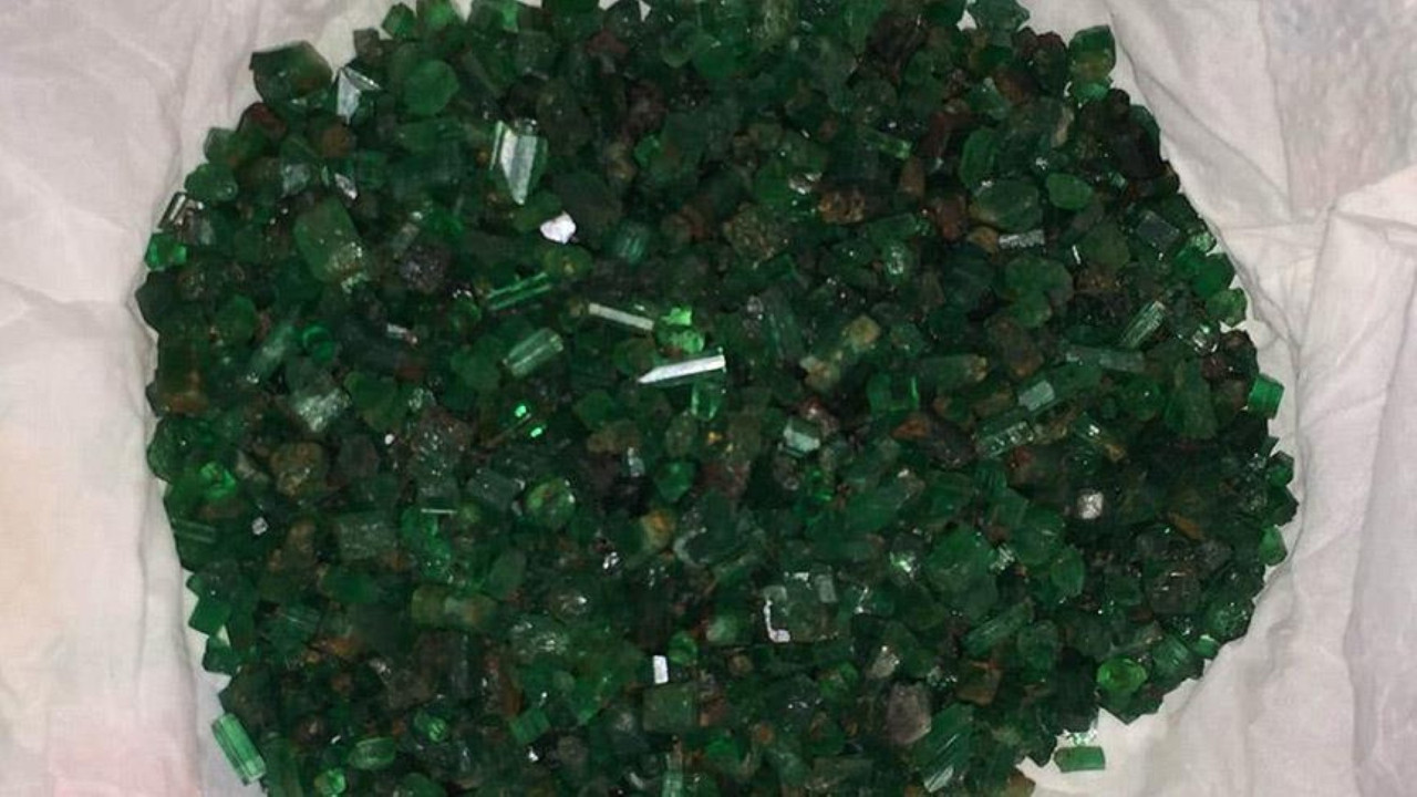 Değerli taş operasyonu: 30 kişi tutuklandı