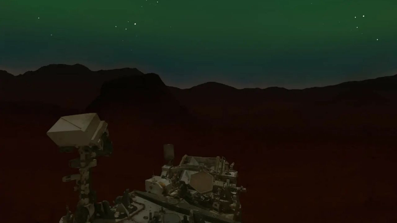 Mars'ta bir ilk: Çıplak gözle görülebilen kutup ışıkları