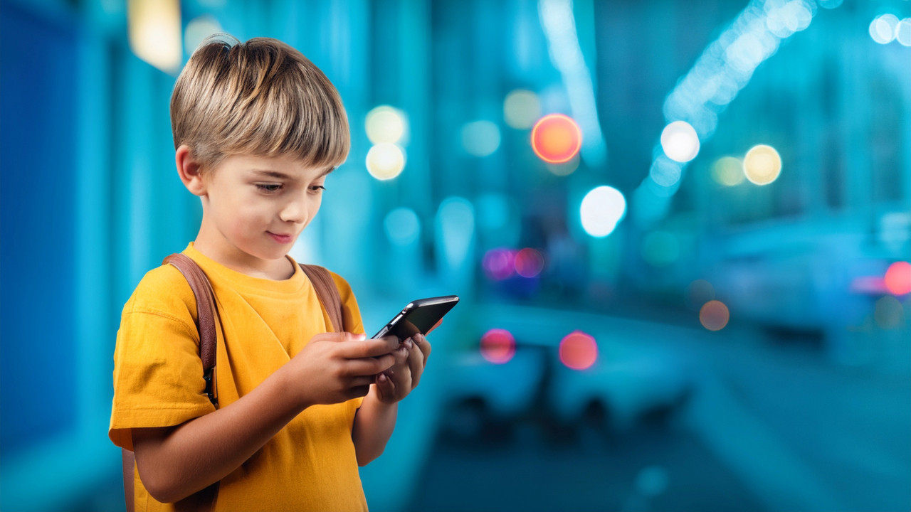 TikTok ebeveynler ve gençler için güvenlik önlemlerini arttırdığını duyurdu