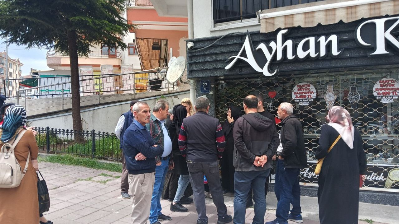 27 yıllık kuyumcu mahalleliyi çarptı, sırra kadem bastı