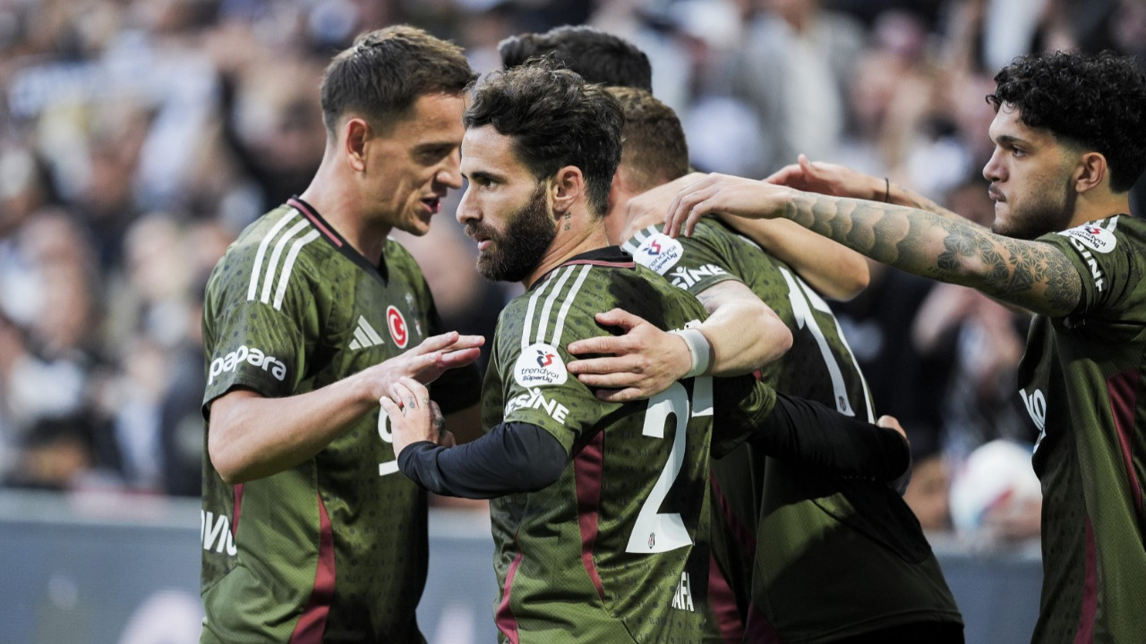 Beşiktaş iddialı başladı, sonu kötü bitti