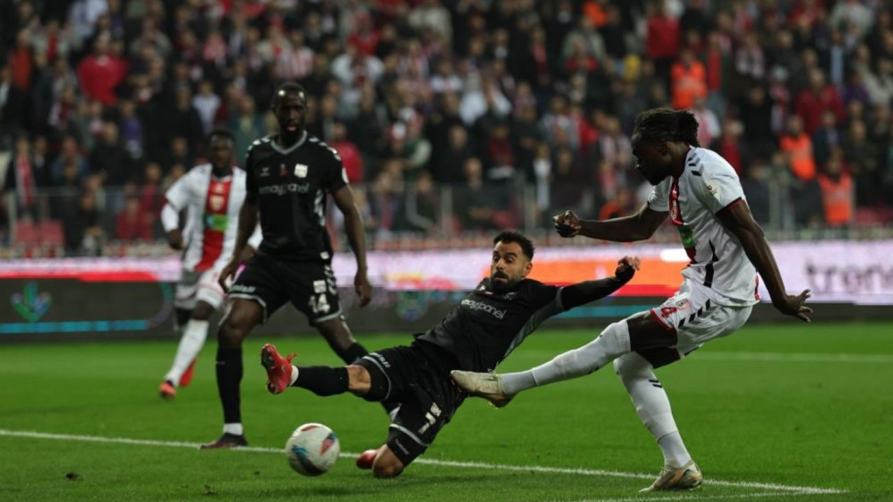 Süper Lig'den düşen üçüncü takım belli oldu