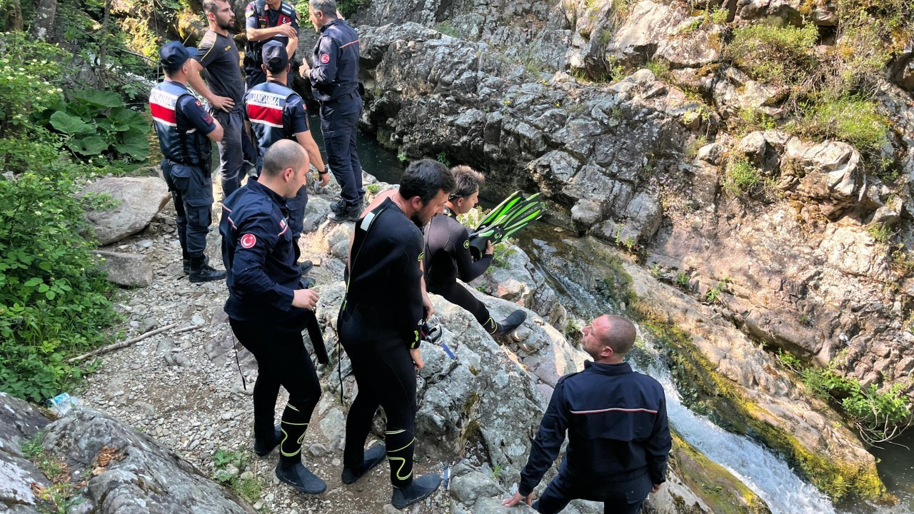 Dereye giren çocuk boğuldu