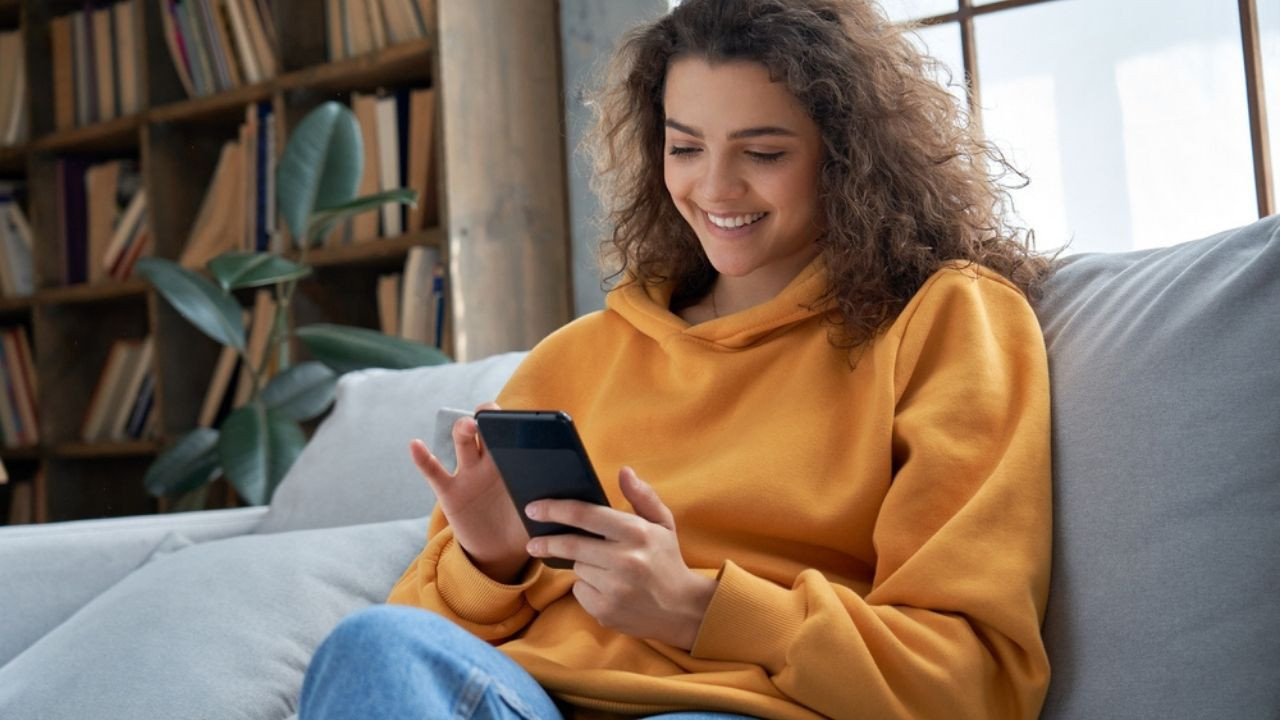 Sosyal medyada çok zaman geçirenler böyle para kazanıyor