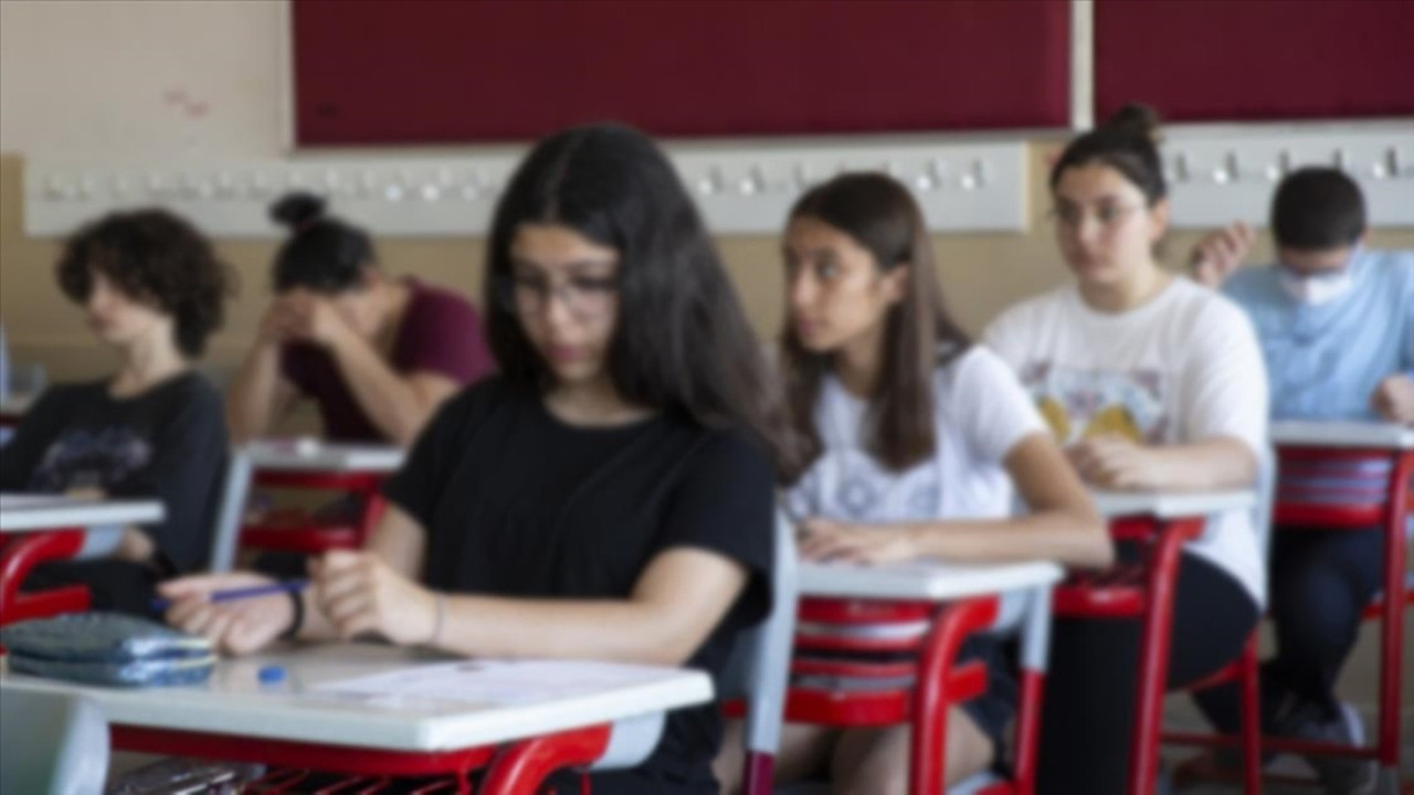 Türkiye'de her 5 çocuktan 1'i okula aç gidiyor