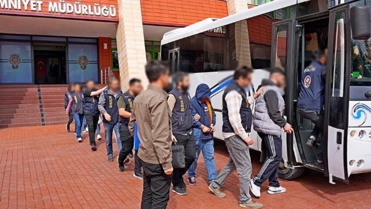 Büyü bozuldu: 7 gözaltı