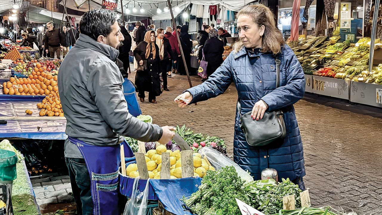 Bu yaz meyveye uzaktan bakacağız