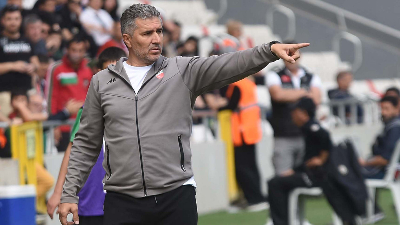 Karşıyaka'yı sarsan açıklamalar: "Bu oyuncu grubunun hepsi gitmeli"