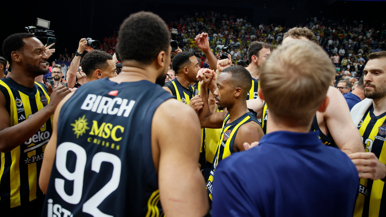 Üsküdar Belediyesi'nden Fenerbahçe'nin Euroleague finali için etkinlik