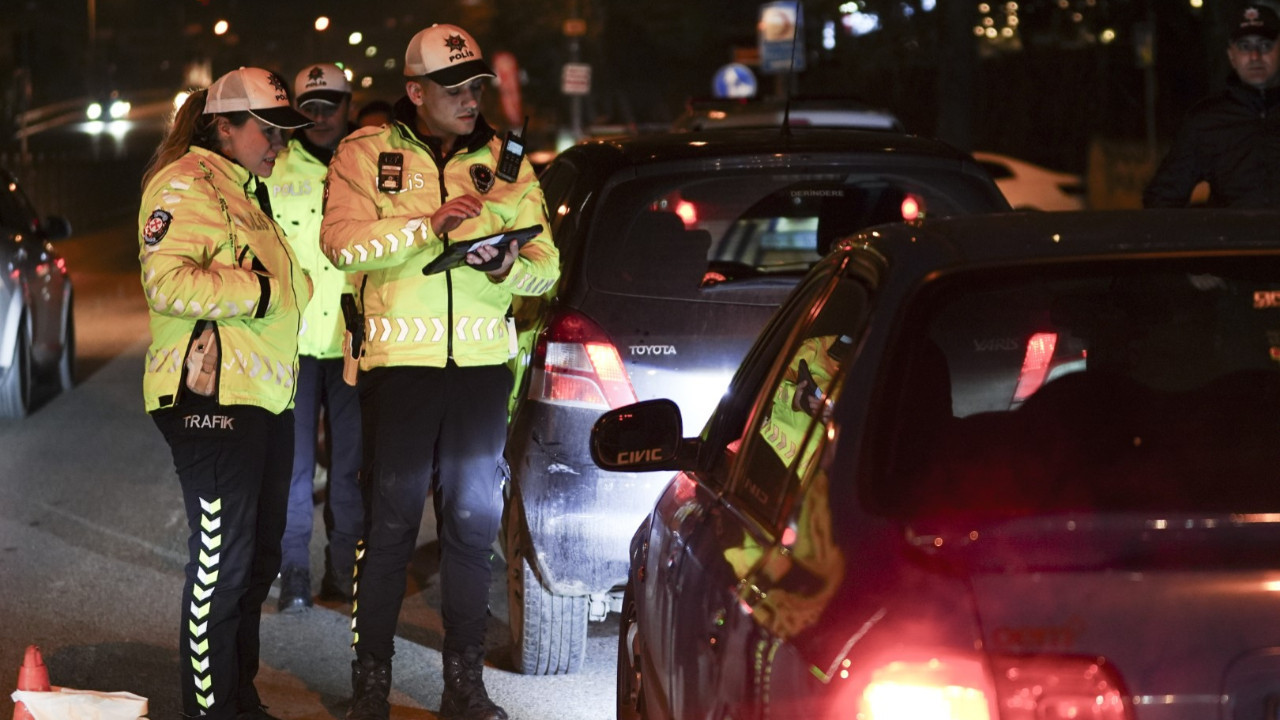 Bir haftada 500 binden fazla sürücüye ceza