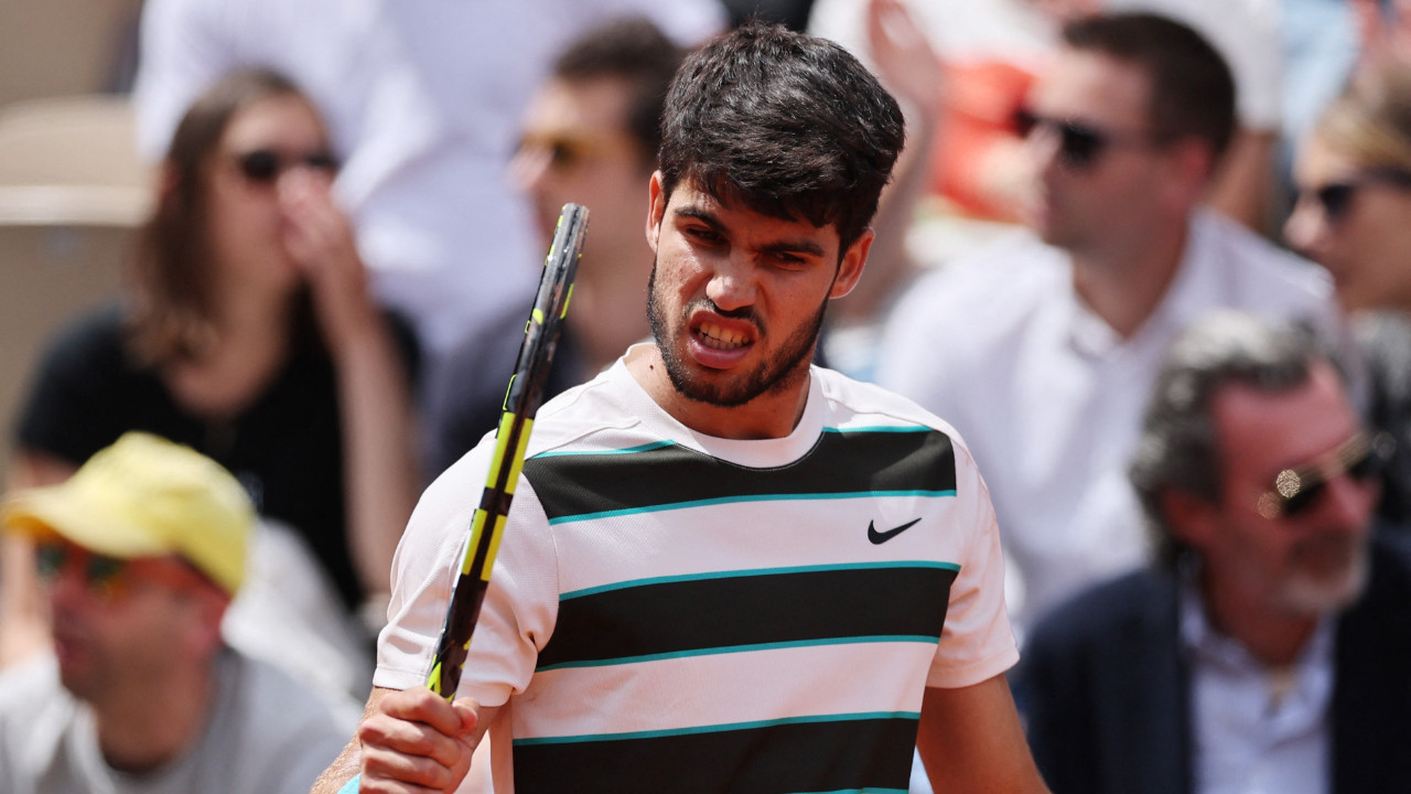 Fransa Açık 2025: Alcaraz ve Swiatek 2. tura yükseldi