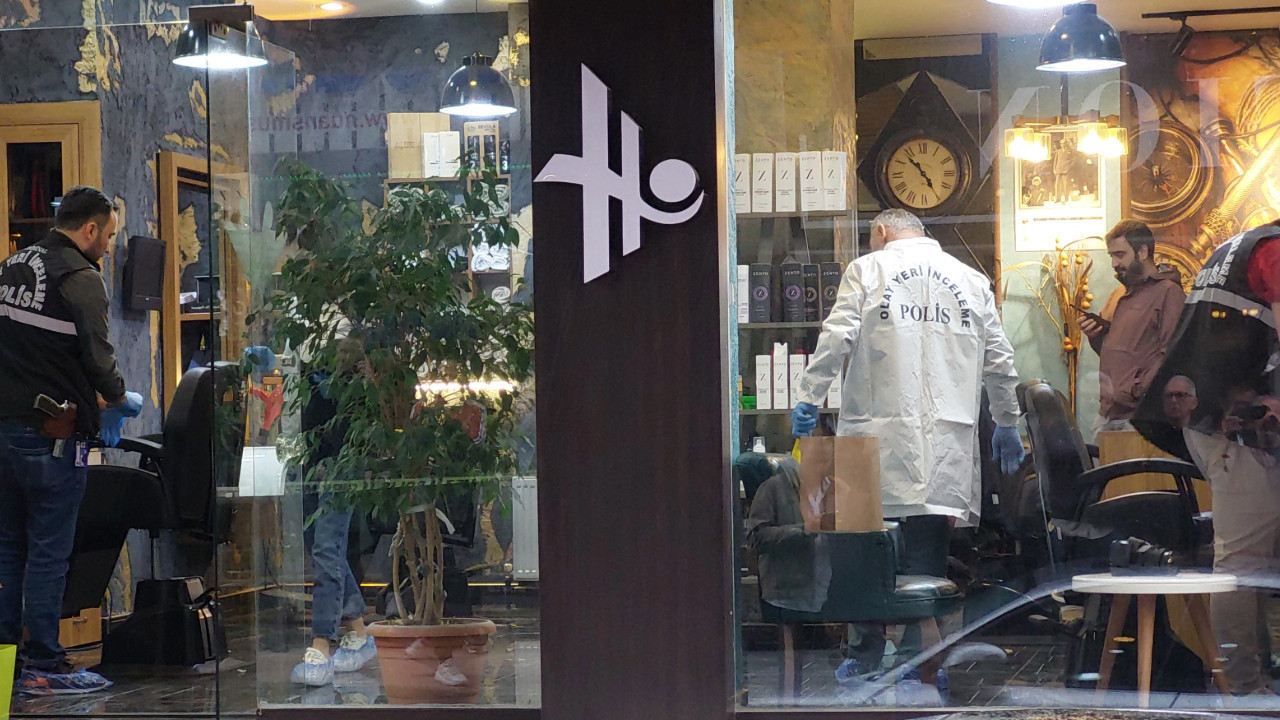 Berberde kardeş kurşunu! Ensesinden vurdu