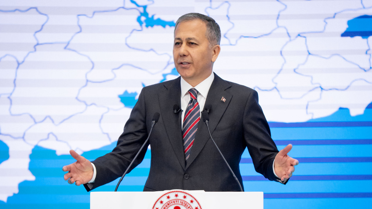 Bilançoyu Yerlikaya açıkladı: Toplam 16 milyar TL'ye el konuldu