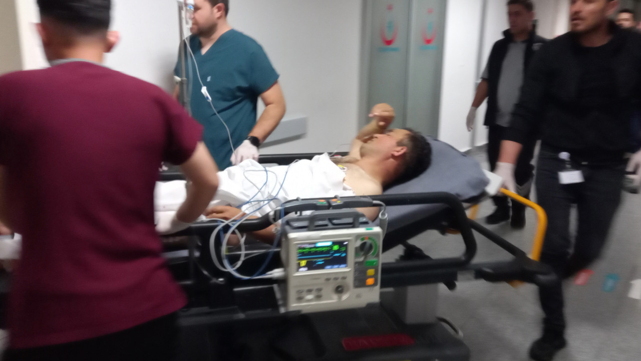 Bunu yapan çocuk: Kavgada çobanı vurdu, araya giren babasını yaraladı