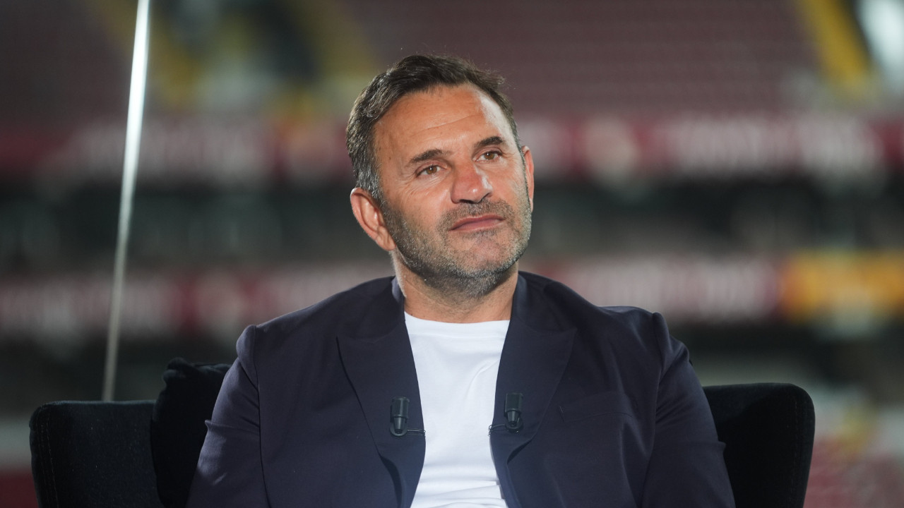 Okan Buruk'tan transfer açıklaması: Osimhen ve Berke Özer...