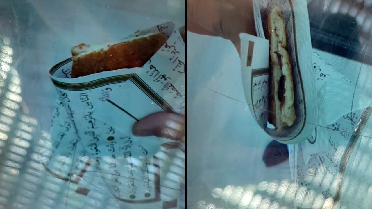 Kur'an-ı Kerim sayfalarını tost kağıdı yaptı