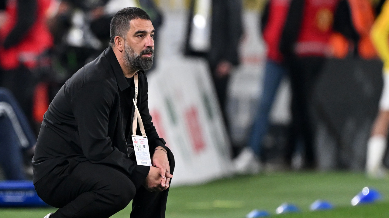 "Tabii ki kalacak" demişti, Arda Turan Galatsaray'ı sessizce sildi