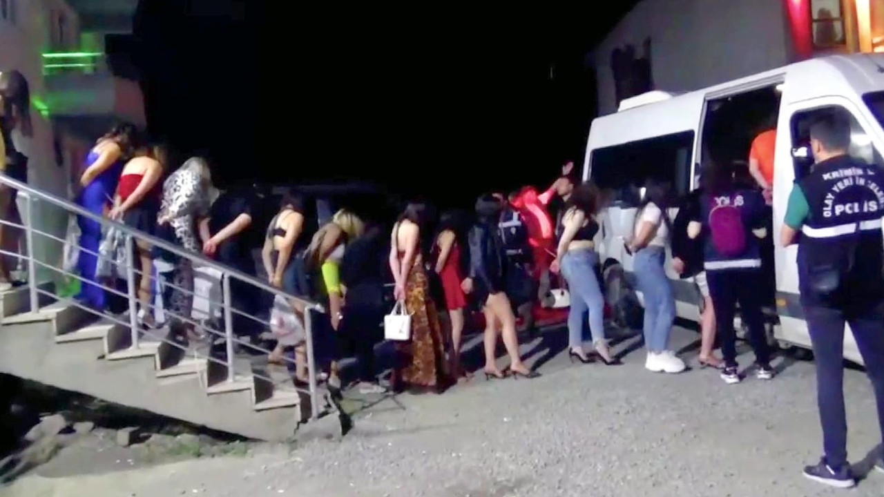 Termal kameralarla tespit edildi: 100'den fazla kadına sınır dışı