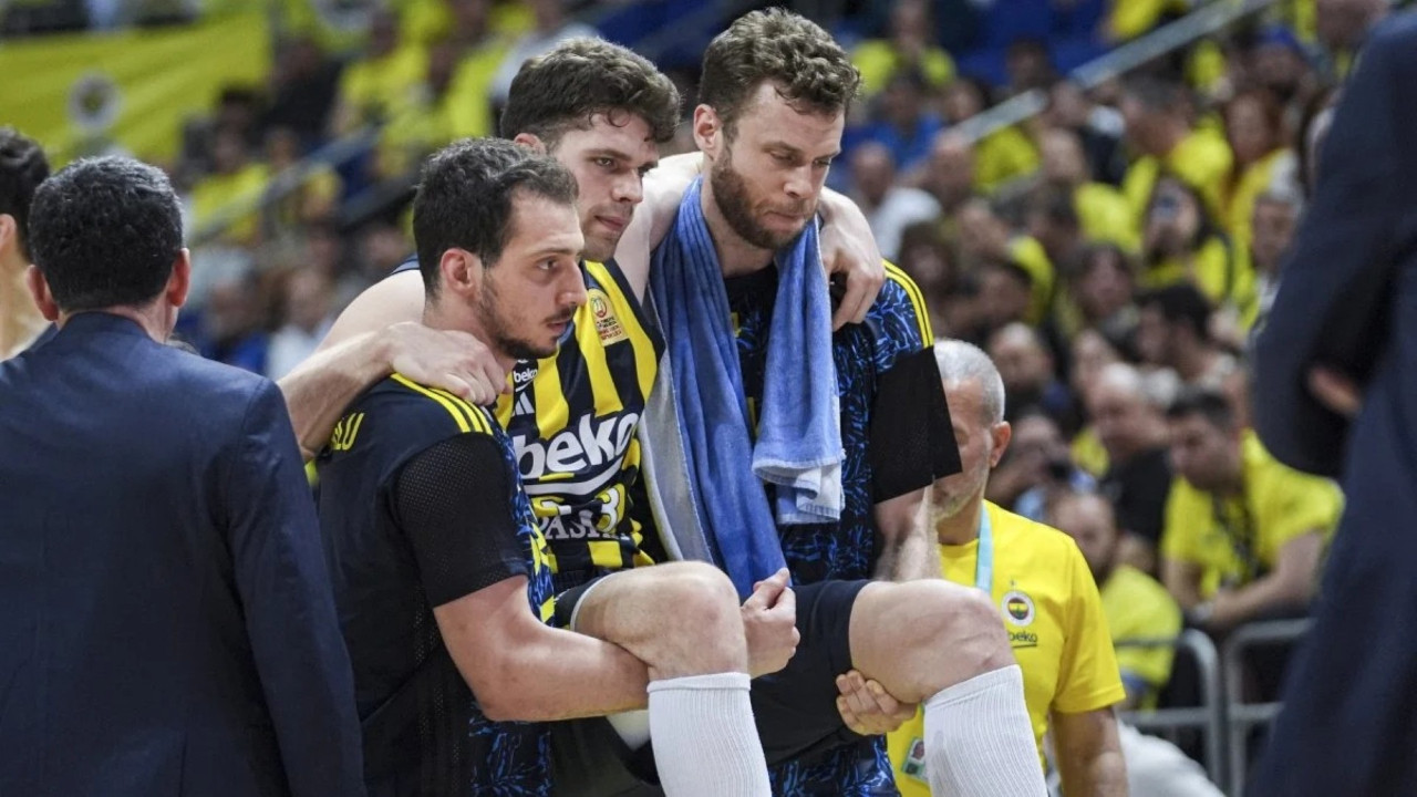 Tarık Biberovic'ten şansız sakatlık