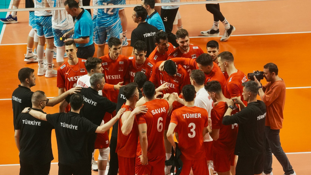 Filenin Efeleri, Slovenya'yı rahat geçti