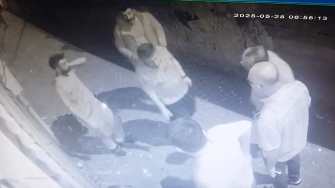 Kuzenini ensesinden vurdu