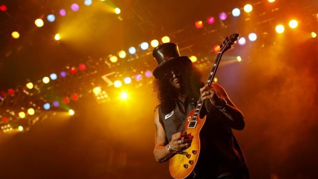 Efsane gruptan Minguzzi paylaşımı