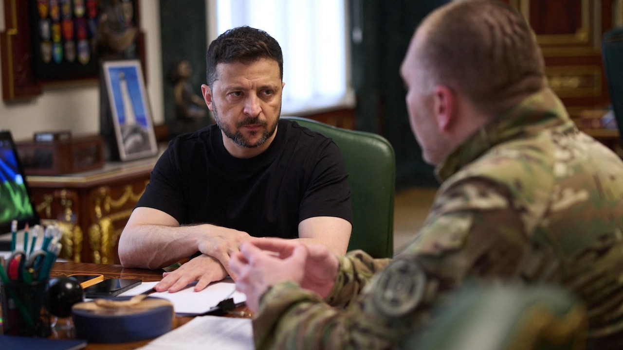 Zelenskiy'nin üst düzey kurmayı istifa ediyor