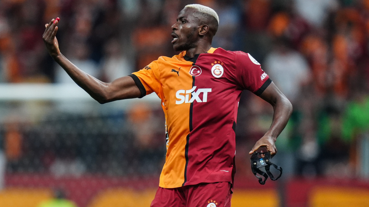 Hocası Osimhen'in transfer rotasını çizdi: Dört takım ismi verdi