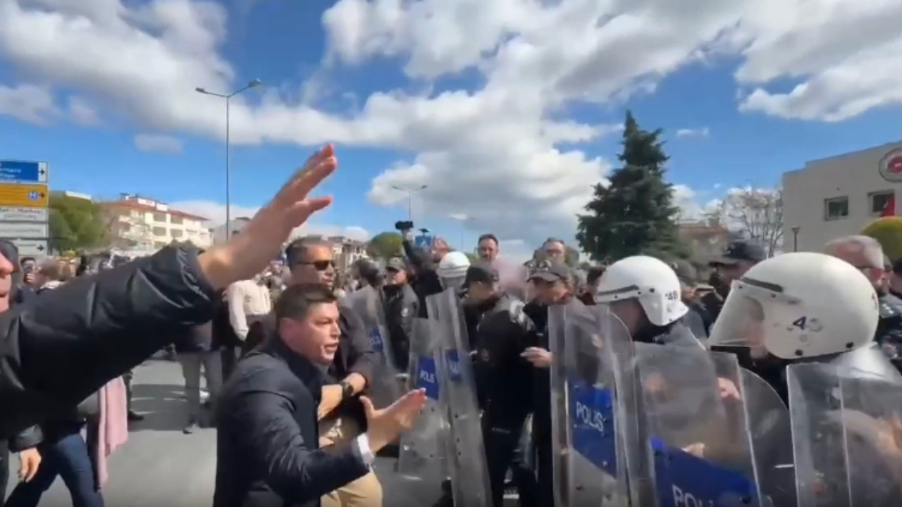 Marmaris Belediye Başkanı'na İmamoğlu eyleminden dava